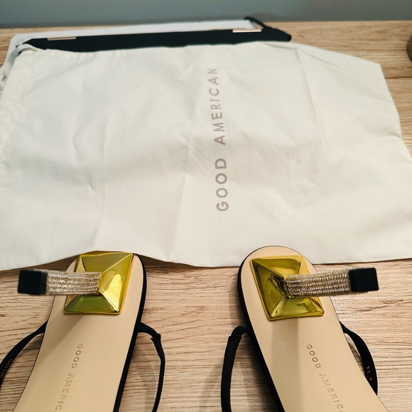 Good American Shine Kickstand Sandals - Picture 7 of 15